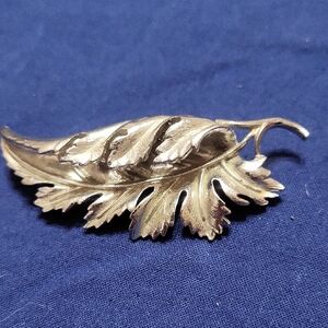 Vintage Coro Signed Silver-Tone Leaf Brooch